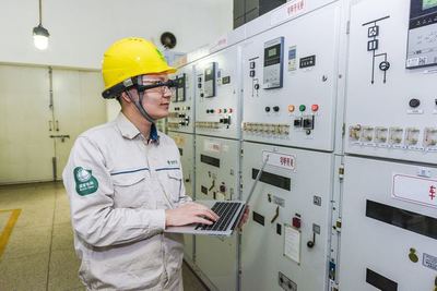 5G+北斗賦能，智能穿戴與AR眼鏡引領(lǐng)云端保電新紀(jì)元